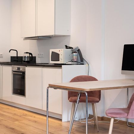 Apartment Mit Parkblick & Massagestuhl Leipzig Eksteriør bilde