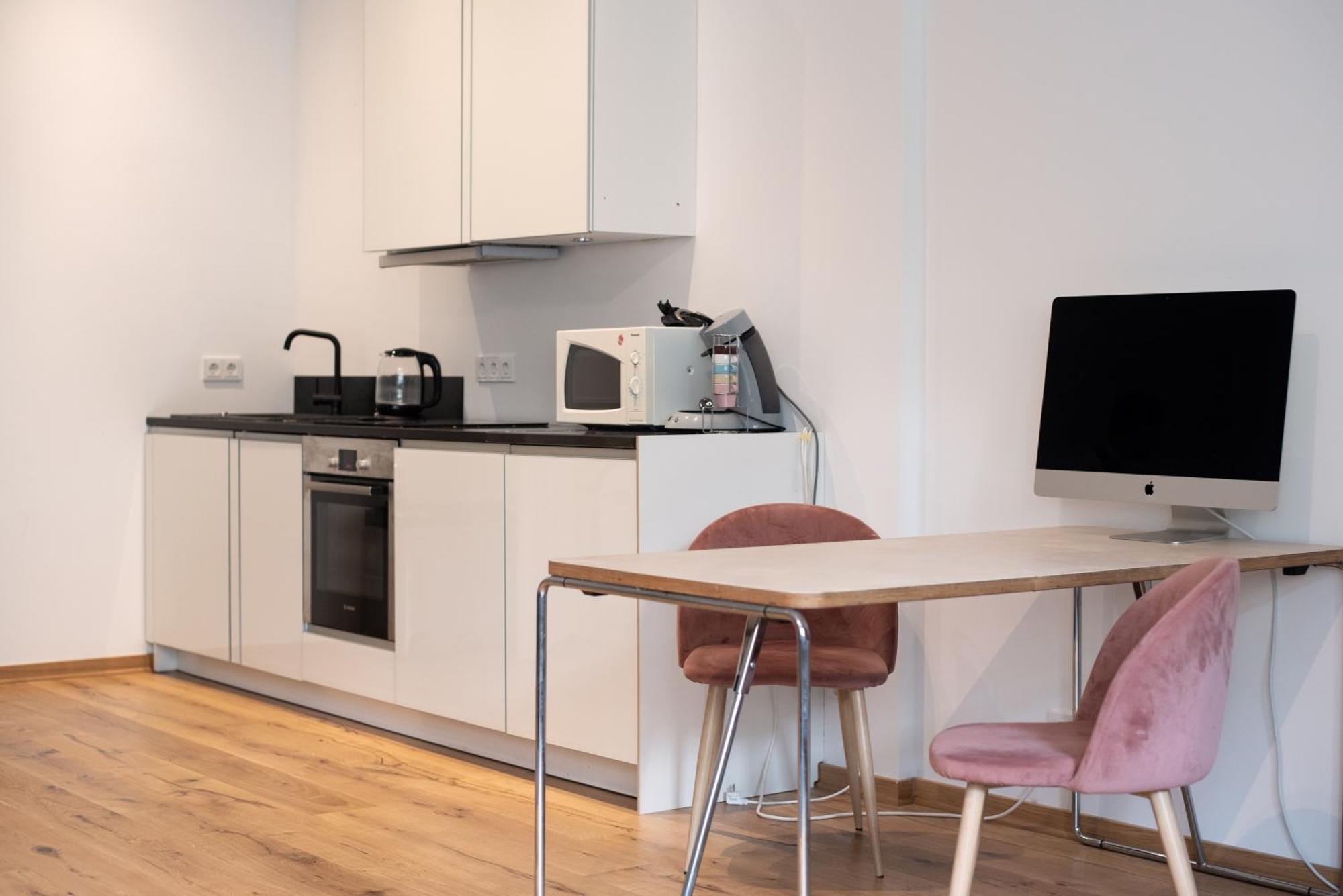 Apartment Mit Parkblick & Massagestuhl Leipzig Eksteriør bilde